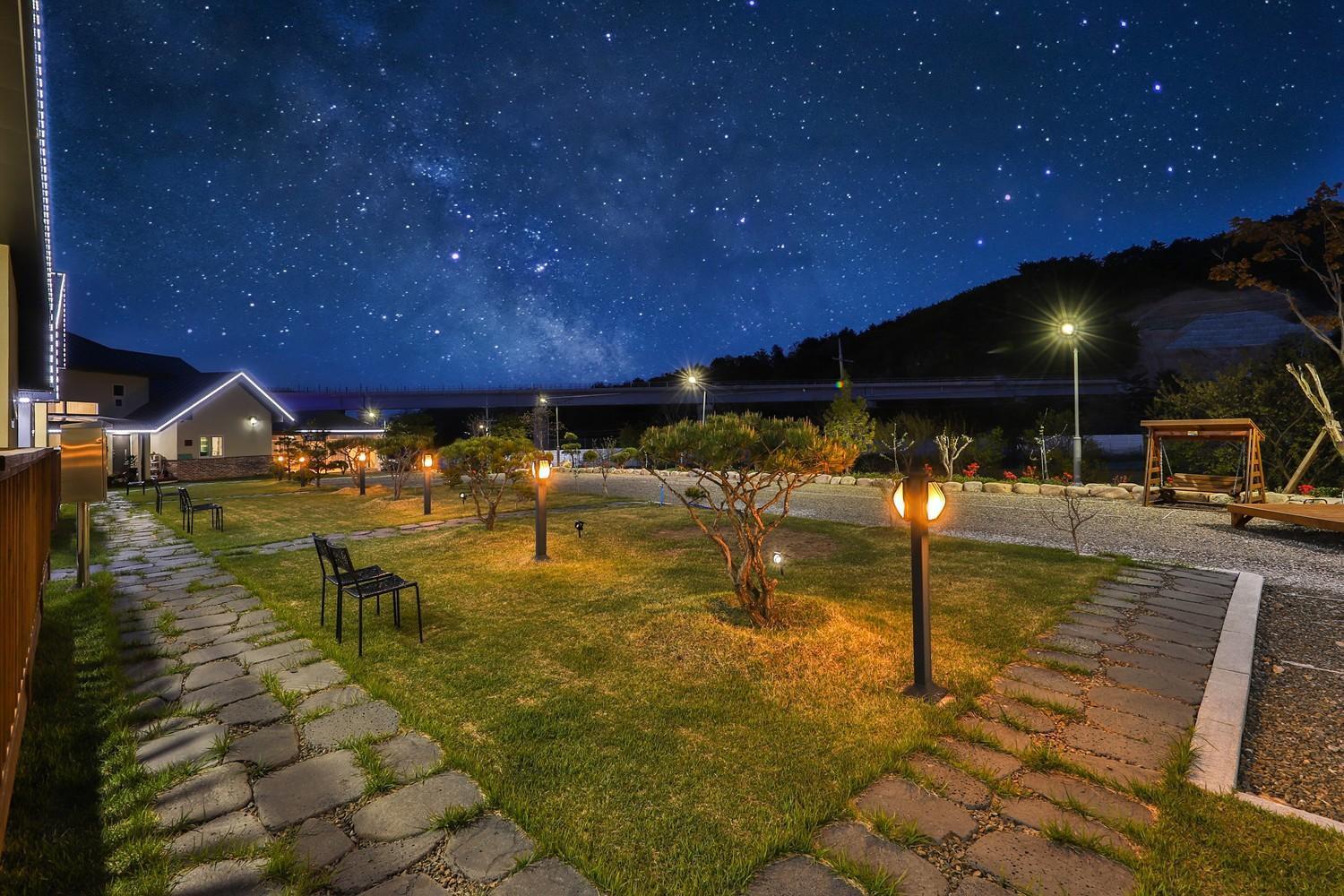 Samcheok Yonghwa Silkroad Pension Exterior foto